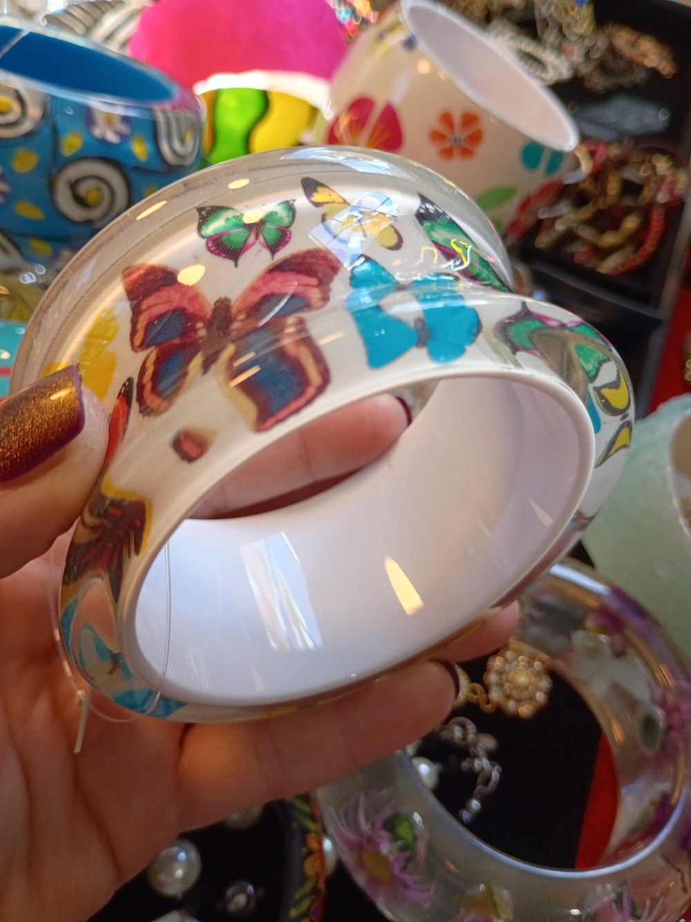 White Butterfly Print Resin Bangle Bracelet - Women Accessories